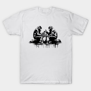 smart monkeys play chess T-Shirt